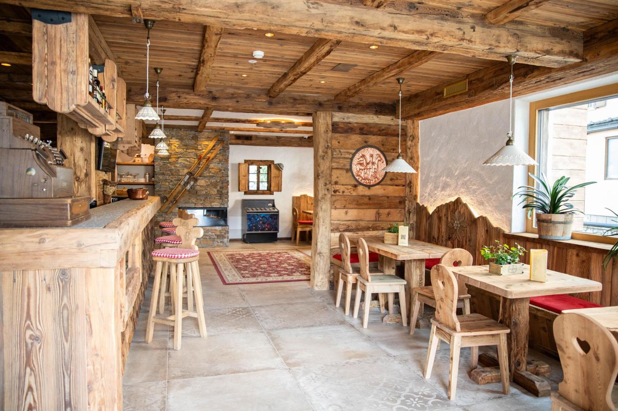 Hotel La Montanina Ливиньо Екстериор снимка