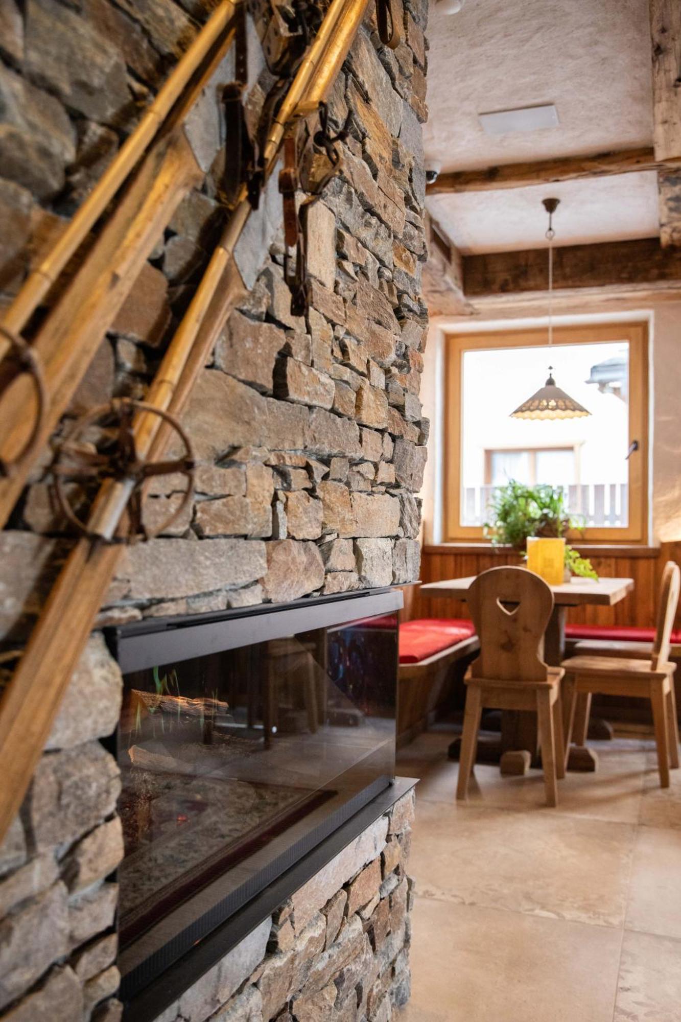 Hotel La Montanina Ливиньо Екстериор снимка