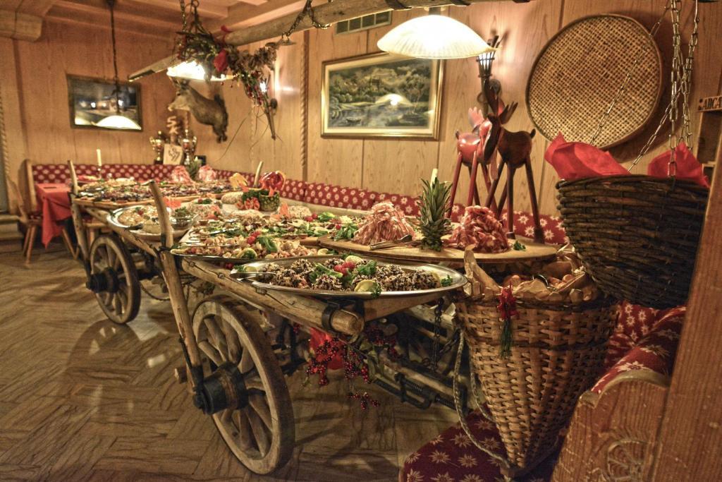 Hotel La Montanina Ливиньо Екстериор снимка